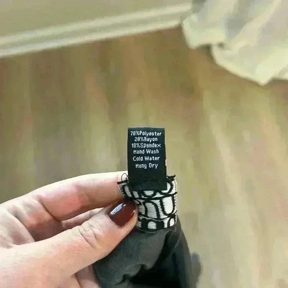 Ciara Sun Woo blouse XL - Picture 5 of 5